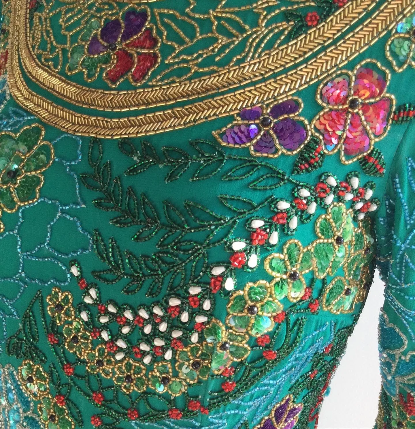 1980's Naeem Khan Silk on Silk  Green/Multicolored Chiffon  Beaded Gown Size 8