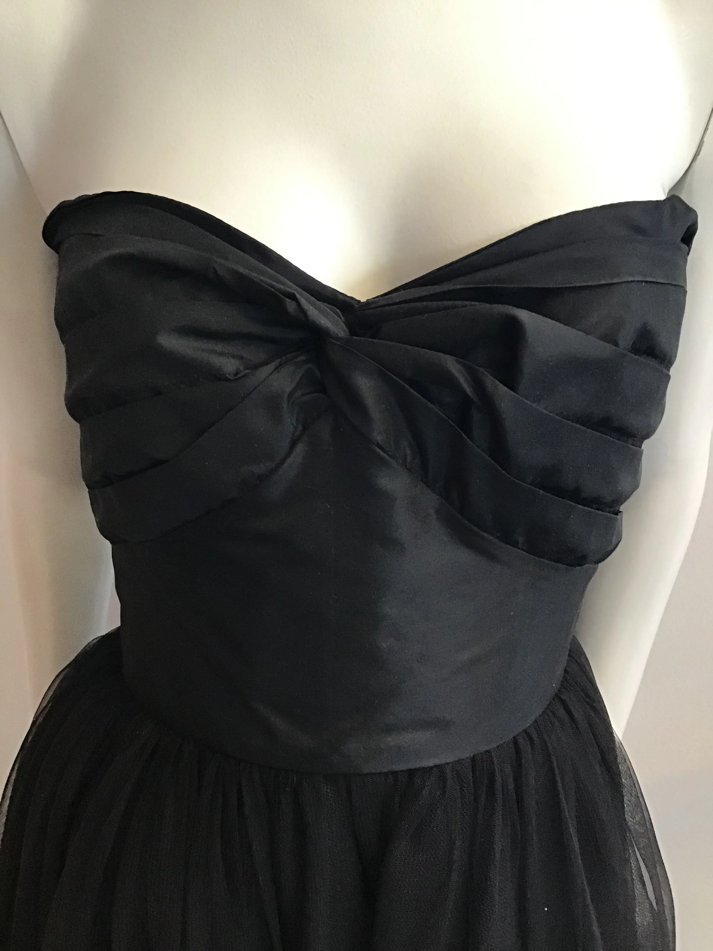 1980's Strapless Vicky Tiel Couture Black net Rhinestone and gold detailed Gown size 5/6
