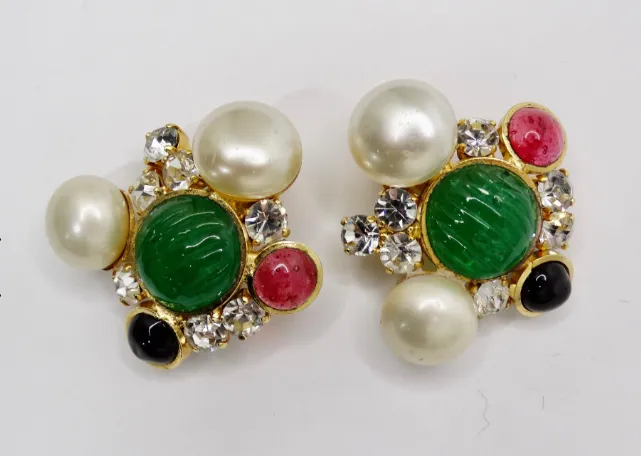 70's Chanel Runway Pearl Earrings