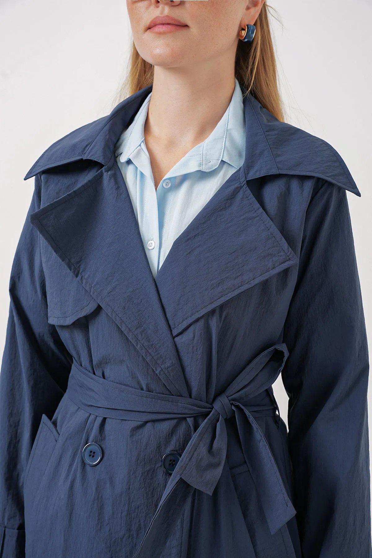 BGD Women Double-Breasted Trench Coat - Navy Blue - Papenburg