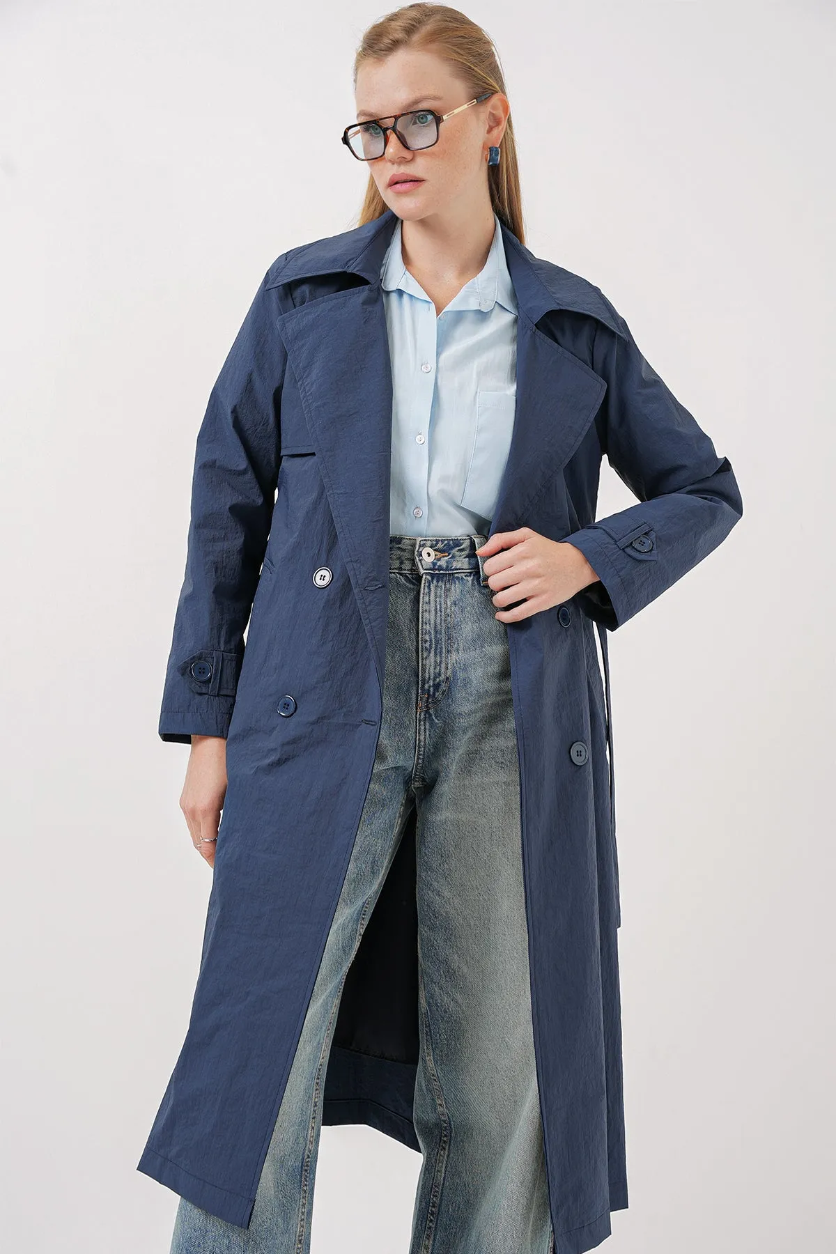 BGD Women Double-Breasted Trench Coat - Navy Blue - Papenburg