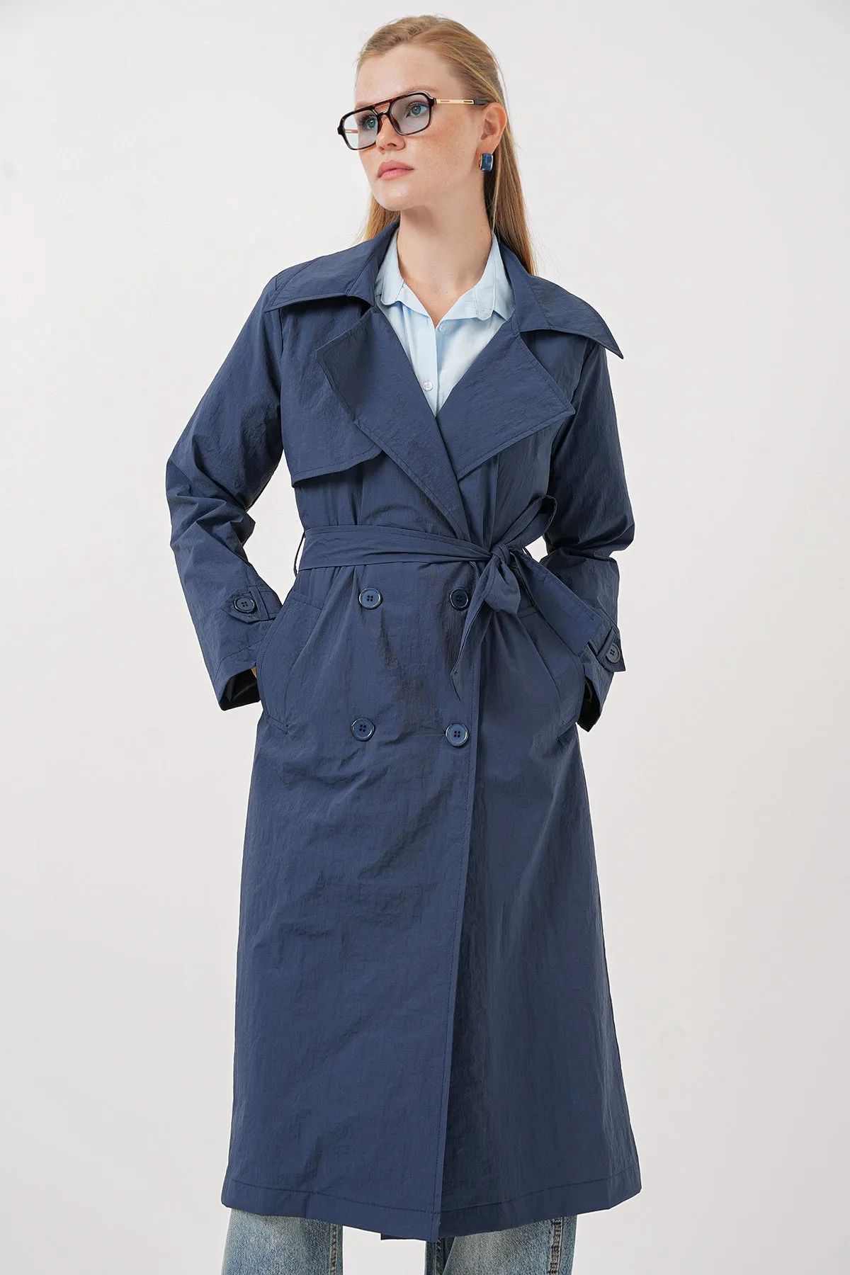 BGD Women Double-Breasted Trench Coat - Navy Blue - Papenburg