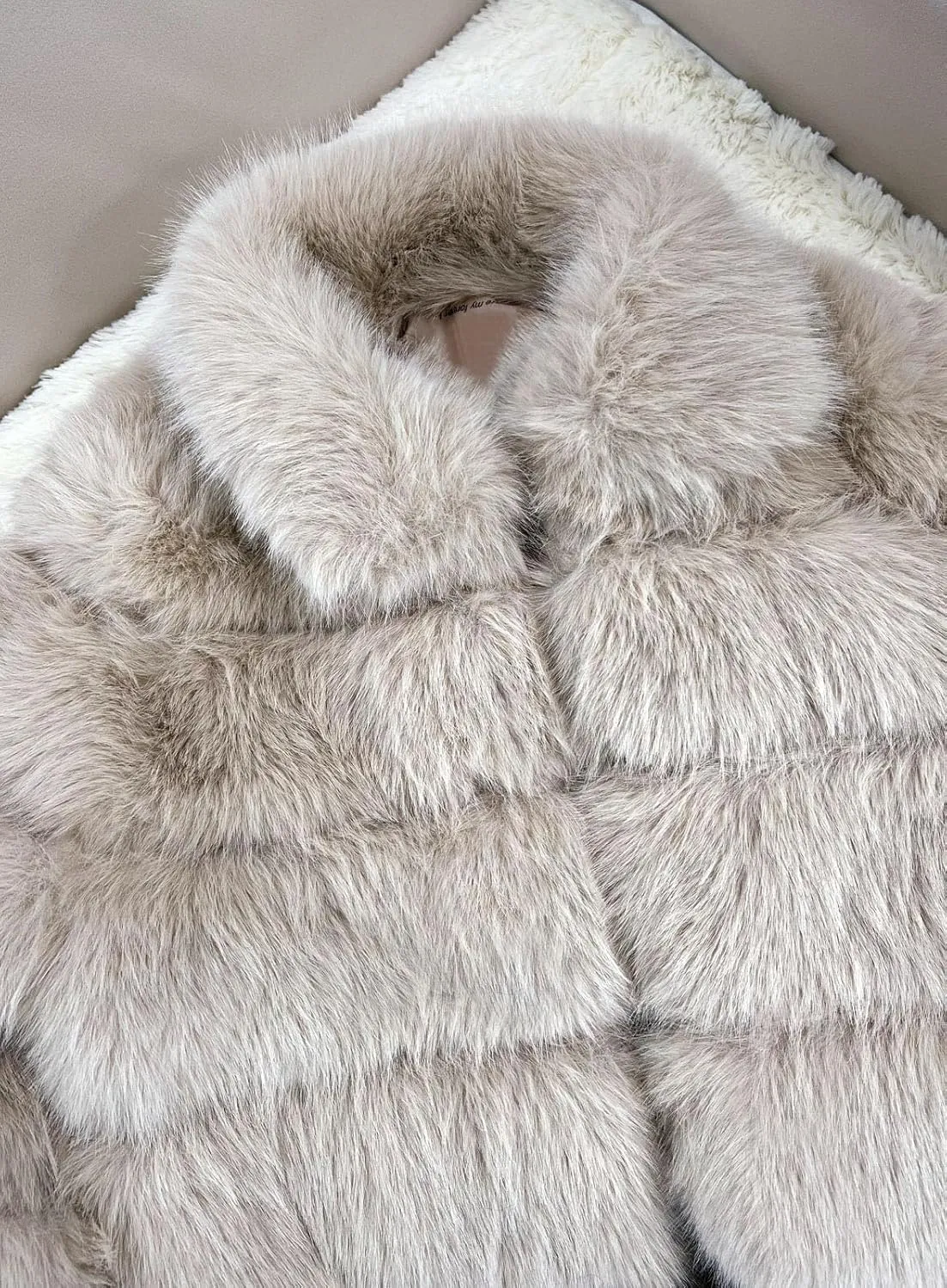 loveimgs Women Fluffy Faux Fur Coat Cropped Jacket Puffer Jacket Zip Up Winter Warm Fuzzy Teddy Jacket