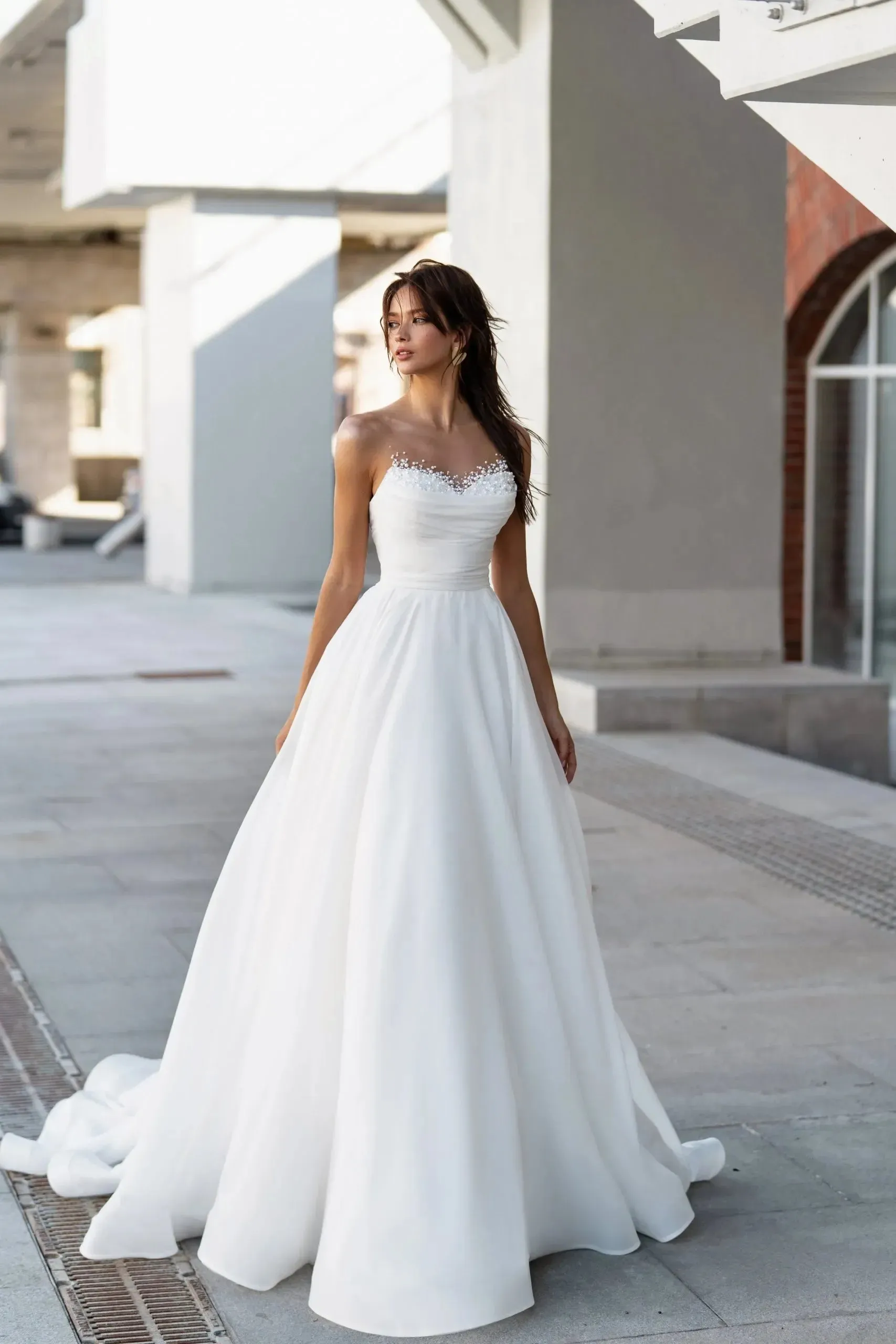 Princess Pearl Backless A-line Wedding Dress