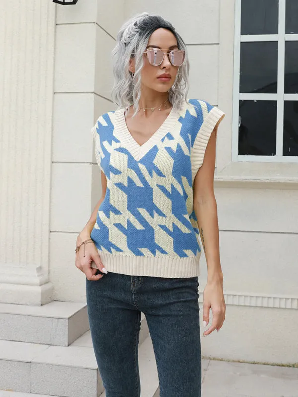 Robyn Women's Thousand Bird Check V-Neck Vest Sweater