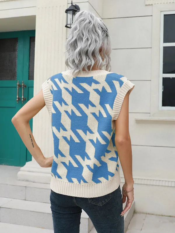 Robyn Women's Thousand Bird Check V-Neck Vest Sweater